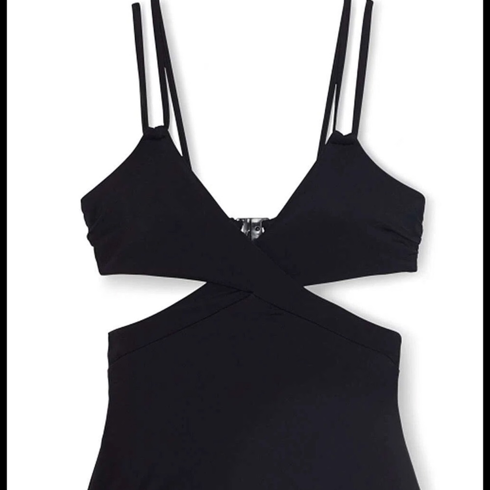 Women’s Wrap One Piece Swimsuit - Picture 2 of 5